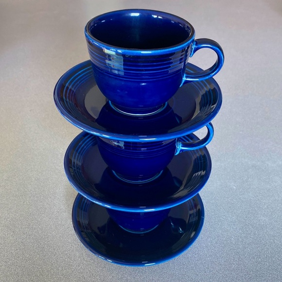 Fiestaware Cobalt cups and saucers (retired color-2021) great condition - Picture 1 of 10